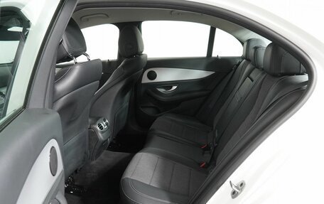 Mercedes-Benz E-Класс, 2021 год, 4 090 000 рублей, 10 фотография