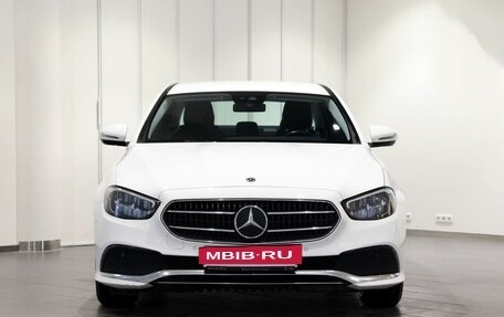 Mercedes-Benz E-Класс, 2021 год, 4 090 000 рублей, 2 фотография