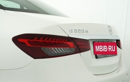 Mercedes-Benz E-Класс, 2021 год, 4 090 000 рублей, 6 фотография