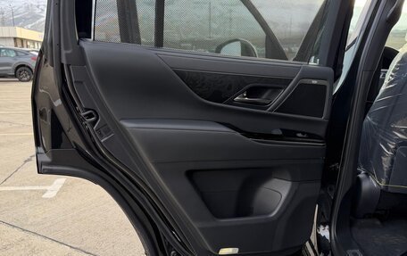 Lexus LX, 2025 год, 18 100 000 рублей, 28 фотография