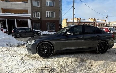 BMW 3 серия, 2018 год, 2 450 000 рублей, 2 фотография