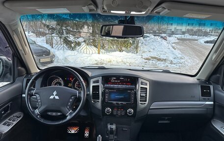 Mitsubishi Pajero IV, 2015 год, 2 580 000 рублей, 17 фотография