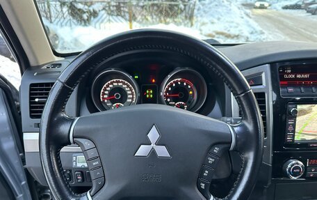 Mitsubishi Pajero IV, 2015 год, 2 580 000 рублей, 21 фотография