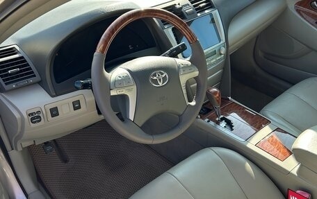Toyota Camry, 2008 год, 1 150 000 рублей, 4 фотография