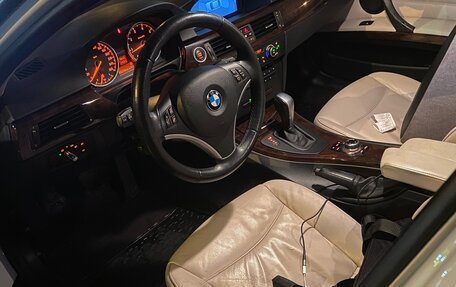 BMW 3 серия, 2011 год, 950 000 рублей, 6 фотография