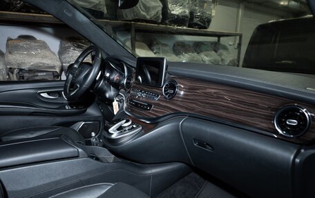 Mercedes-Benz V-Класс, 2019 год, 12 000 000 рублей, 12 фотография