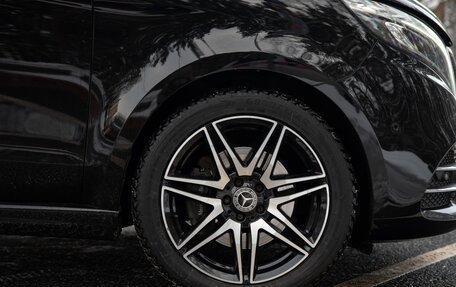 Mercedes-Benz V-Класс, 2019 год, 12 000 000 рублей, 19 фотография