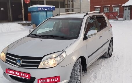 Geely MK Cross I, 2013 год, 270 000 рублей, 2 фотография