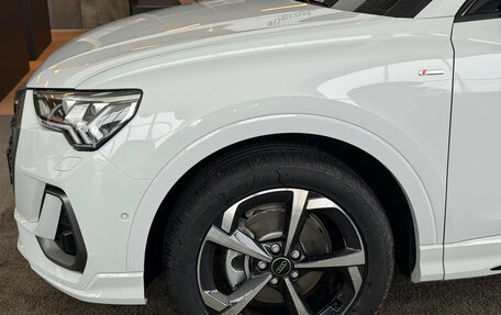 Audi Q3, 2025 год, 5 590 000 рублей, 12 фотография