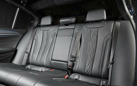 BMW 5 серия, 2021 год, 12 000 000 рублей, 15 фотография