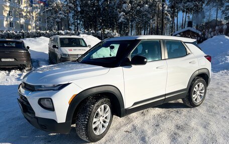 Chevrolet TrailBlazer, 2021 год, 1 800 000 рублей, 10 фотография