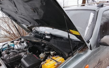 Chevrolet Niva I рестайлинг, 2011 год, 500 000 рублей, 3 фотография