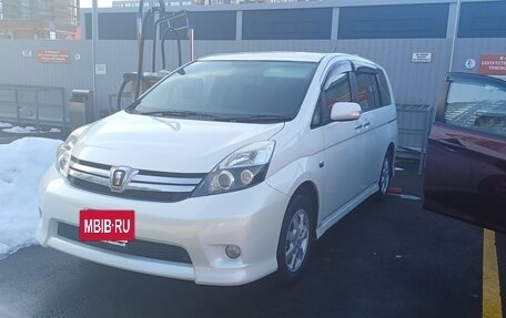 Toyota ISis I, 2011 год, 1 270 000 рублей, 3 фотография