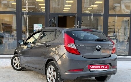 Hyundai Solaris II рестайлинг, 2015 год, 950 000 рублей, 4 фотография