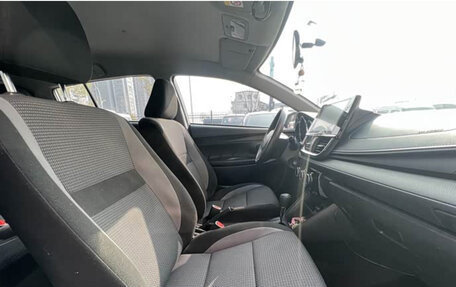 Toyota Vios III, 2022 год, 1 090 000 рублей, 10 фотография