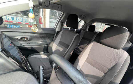 Toyota Vios III, 2022 год, 1 090 000 рублей, 11 фотография