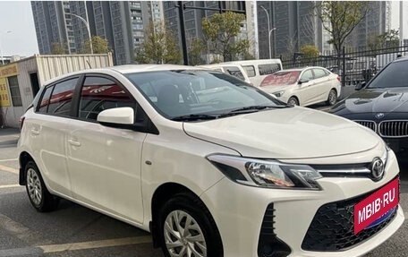 Toyota Vios III, 2022 год, 1 090 000 рублей, 3 фотография