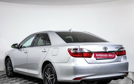 Toyota Camry, 2017 год, 1 998 900 рублей, 7 фотография