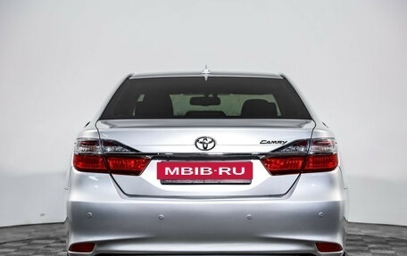 Toyota Camry, 2017 год, 1 998 900 рублей, 6 фотография