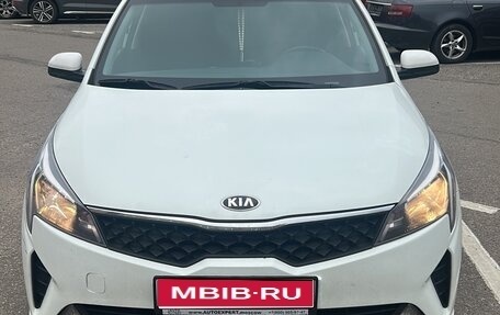 KIA Rio IV, 2020 год, 2 000 000 рублей, 1 фотография