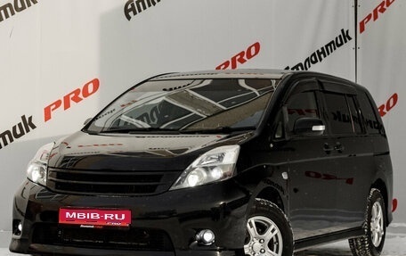 Toyota ISis I, 2012 год, 1 475 000 рублей, 1 фотография
