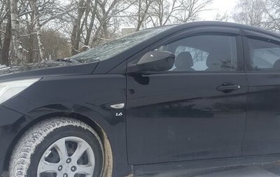 Hyundai Solaris II рестайлинг, 2013 год, 720 000 рублей, 1 фотография