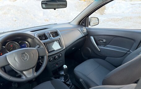 Renault Logan II, 2014 год, 410 000 рублей, 7 фотография