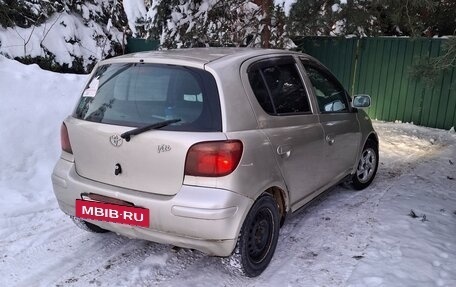 Toyota Vitz, 2002 год, 325 000 рублей, 4 фотография
