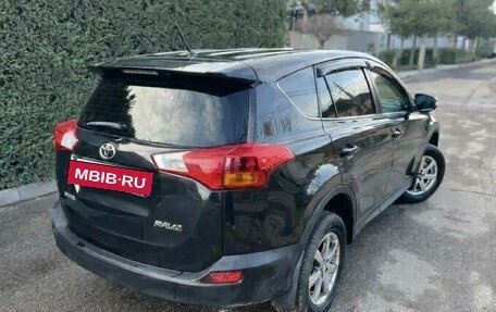 Toyota RAV4, 2013 год, 1 650 000 рублей, 2 фотография