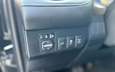 Toyota RAV4, 2013 год, 1 650 000 рублей, 14 фотография