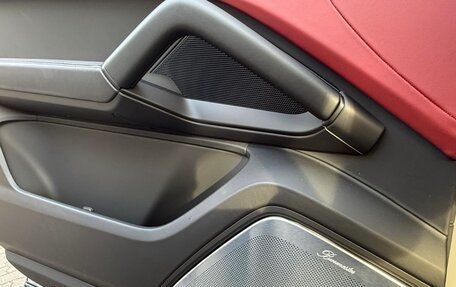 Porsche Cayenne III, 2025 год, 20 500 000 рублей, 16 фотография