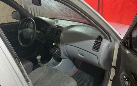 Hyundai Accent II, 2003 год, 330 000 рублей, 9 фотография