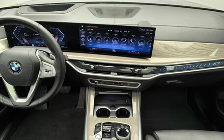 BMW X7, 2023 год, 12 490 000 рублей, 8 фотография