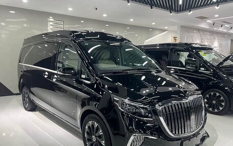 Mercedes-Benz V-Класс, 2024 год, 9 949 133 рублей, 3 фотография