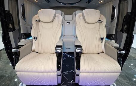 Mercedes-Benz V-Класс, 2024 год, 9 949 133 рублей, 8 фотография