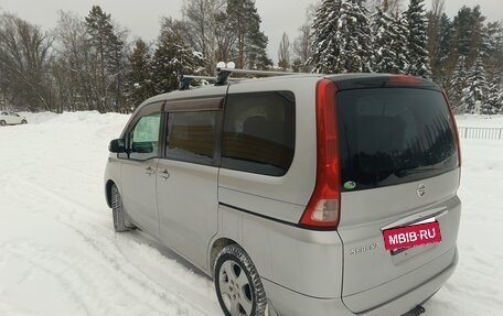 Nissan Serena III, 2010 год, 960 000 рублей, 5 фотография