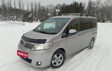 Nissan Serena III, 2010 год, 960 000 рублей, 7 фотография