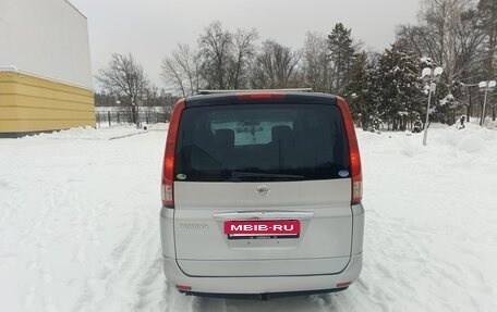 Nissan Serena III, 2010 год, 960 000 рублей, 4 фотография