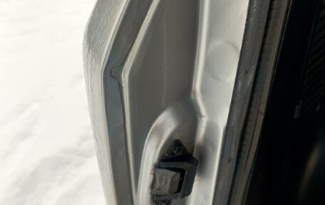 Nissan Serena III, 2010 год, 960 000 рублей, 23 фотография