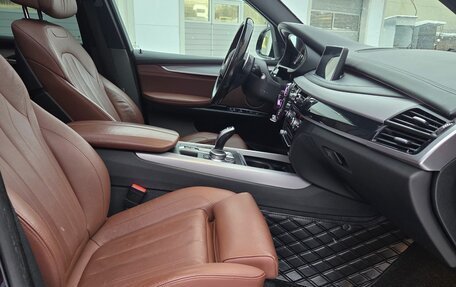 BMW X5, 2017 год, 3 800 000 рублей, 5 фотография