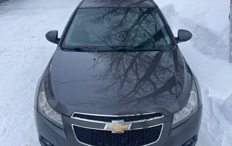 Chevrolet Cruze II, 2011 год, 795 000 рублей, 2 фотография