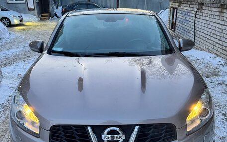 Nissan Qashqai, 2010 год, 2 000 000 рублей, 2 фотография