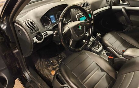 Skoda Octavia, 2011 год, 1 100 000 рублей, 12 фотография