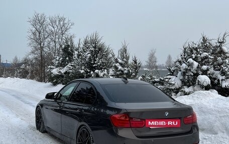 BMW 3 серия, 2013 год, 1 640 000 рублей, 4 фотография