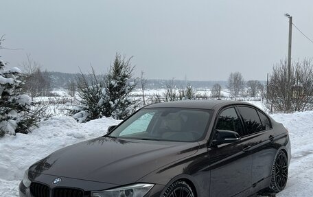 BMW 3 серия, 2013 год, 1 640 000 рублей, 3 фотография