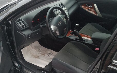 Toyota Camry, 2008 год, 900 000 рублей, 9 фотография