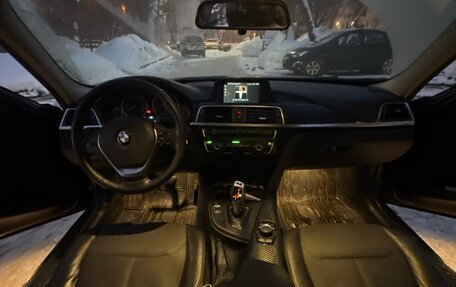 BMW 3 серия, 2018 год, 1 600 000 рублей, 6 фотография