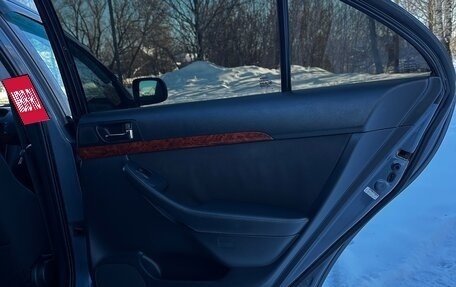 Toyota Avensis III рестайлинг, 2005 год, 525 000 рублей, 15 фотография