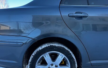 Toyota Avensis III рестайлинг, 2005 год, 525 000 рублей, 25 фотография