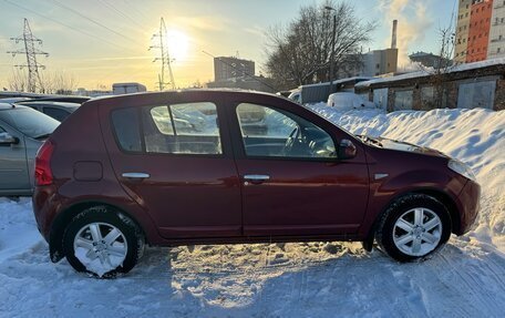Renault Sandero I, 2011 год, 730 000 рублей, 4 фотография
